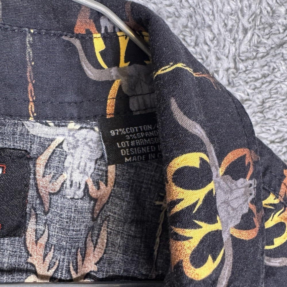 Rock & Roll Denim Shirt Mens M Aztec Western Pearl Snap Barbed Wire Steer Flames - Picture 7 of 13